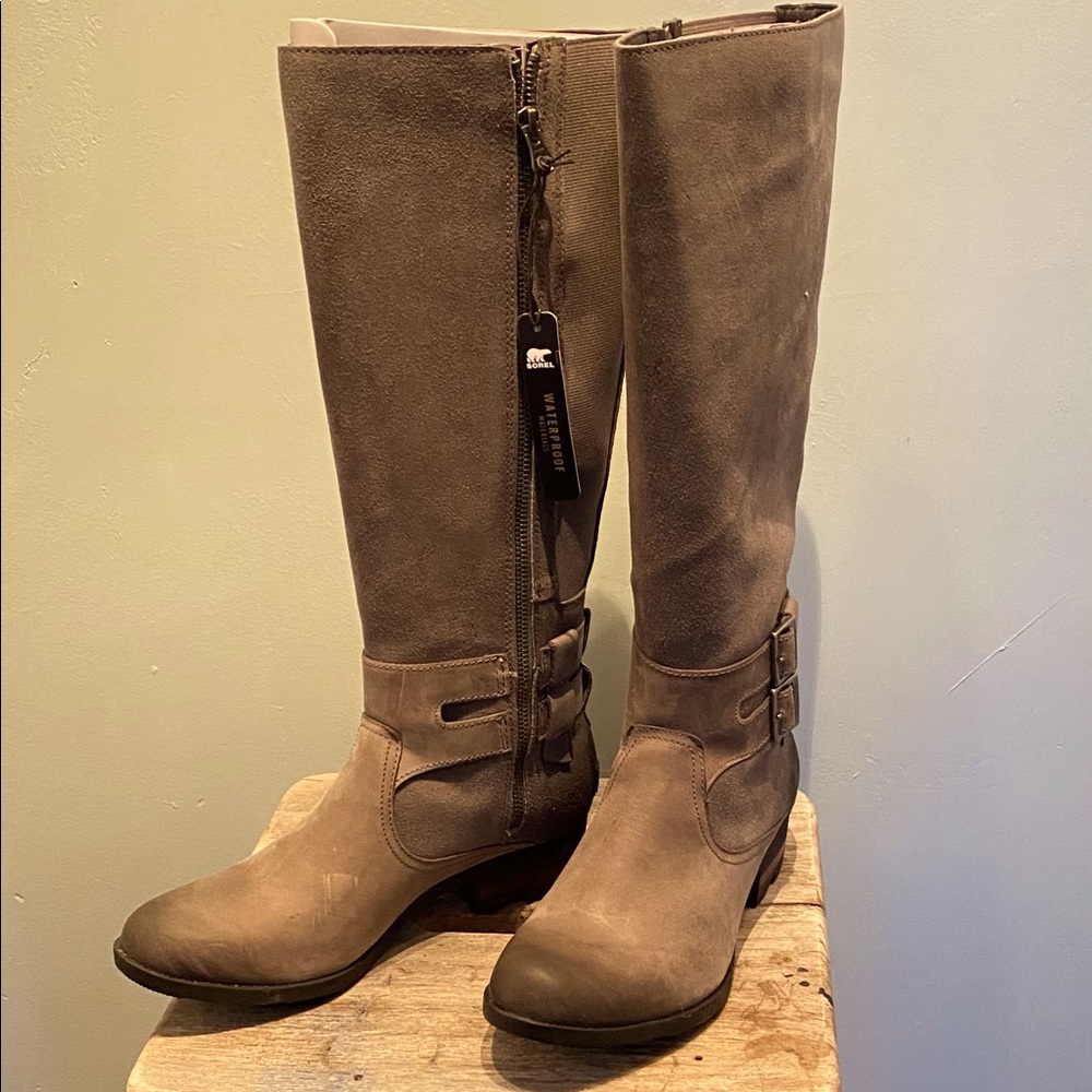 Sorel Lolla tall Boots